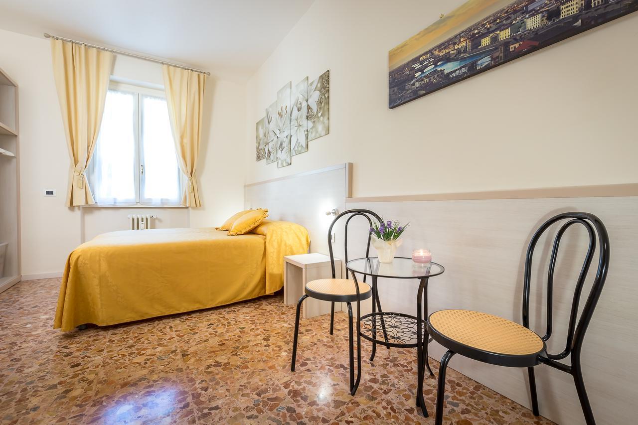 B&B Dolce Luna Florence Exterior photo